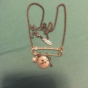 safety pin necklace