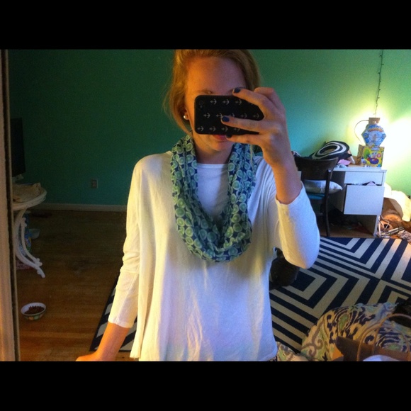 Infinity scarf - Picture 3 of 3