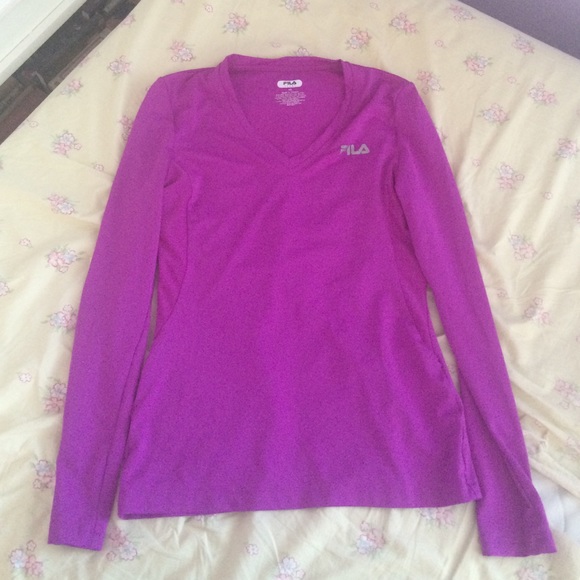 purple workout shirt