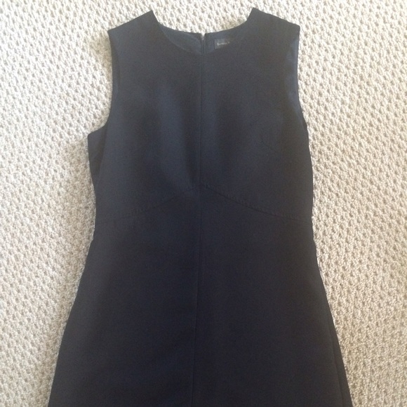 Black banana republic dress.