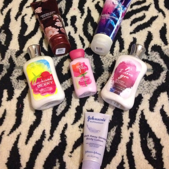 UNUSED LOTION BUNDLE
