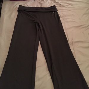 Danskin Now yoga pants. Size small