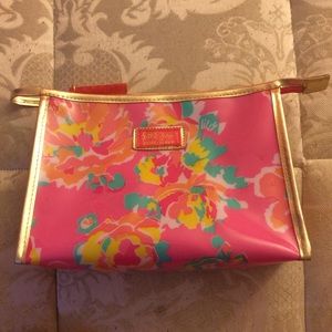 Makeup bag