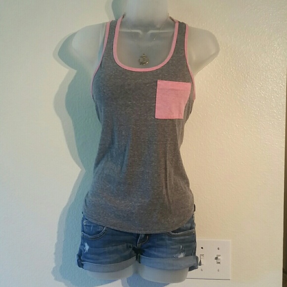 Contrast baseball tank