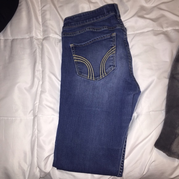 Medium wash Hollister Skinny Jeans