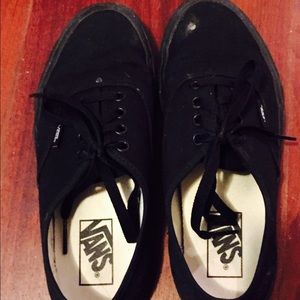 Authentic Black Vans 7.5