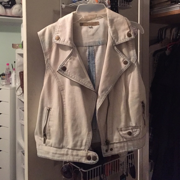 Light denim vest! (Met Justin Bieber in this)