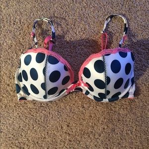 👙Victoria's Secret Lace & Polka Dot Bra
