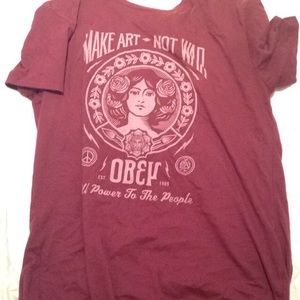 Obey tshirt
