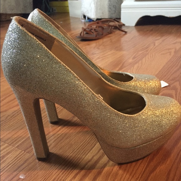 Glitter high heals!
