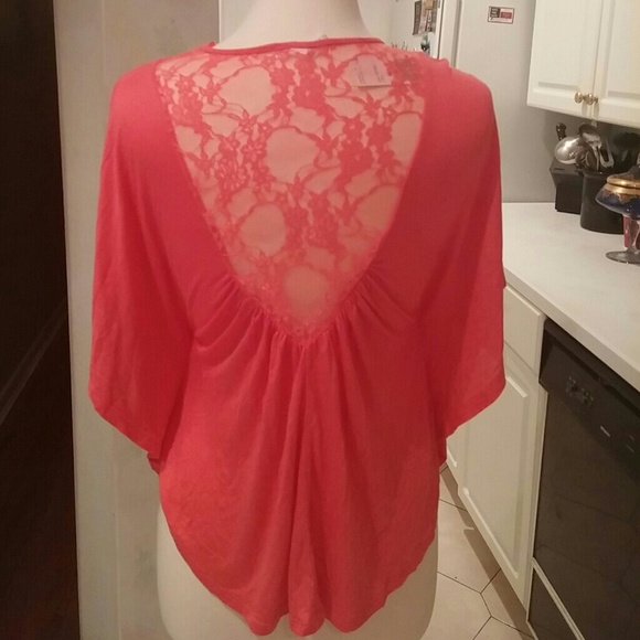 NWT Coral Float V neck Top - Picture 2 of 2