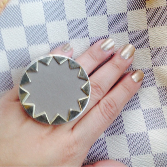 House of Harlow leather starburst ring - Picture 3 of 3