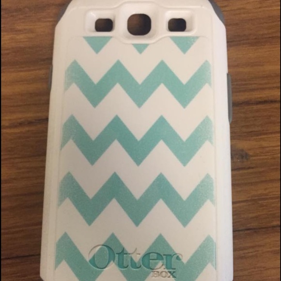 Galaxy S3 otterbox - Picture 1 of 1