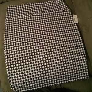 Houndstooth Bodycon Skirt