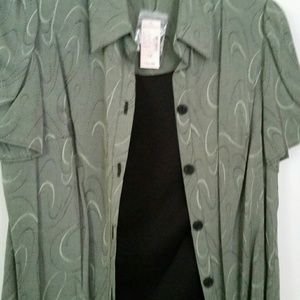 Dress Barn Misses Top - NWT