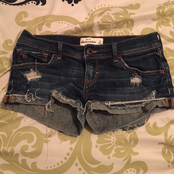 ABERCOMBIE (kids) DENIM SHORTS