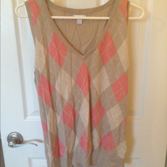 New York & Company Sweater Vest