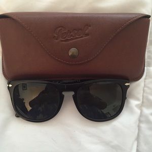 ⚡️⚡️Persol Sunglasses.