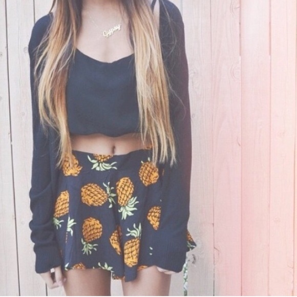 lf pineapple shorts - Picture 2 of 2