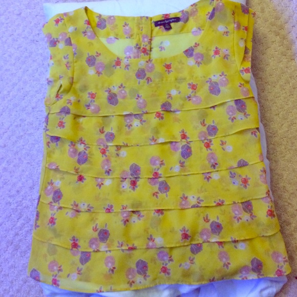 cute chiffon yellow shirt and great for causal!