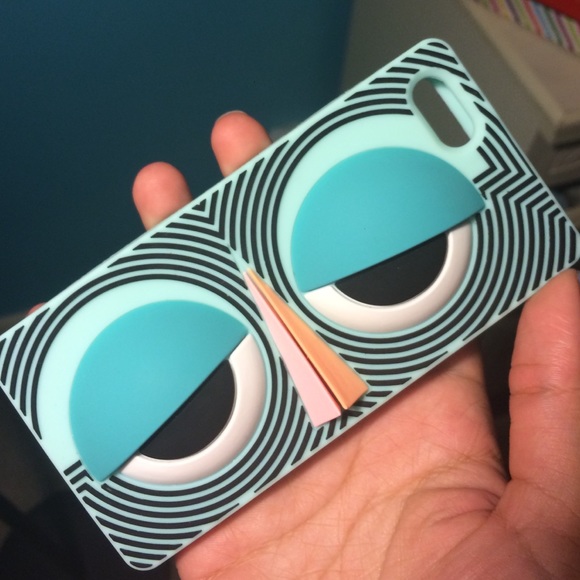 Aritzia Talula iPhone 5/5s case in Swirly