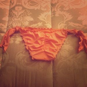 Victoria's Secret tie ruffle bottoms