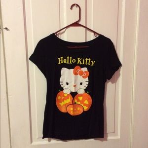 Hello kitty Halloween t-shirt .