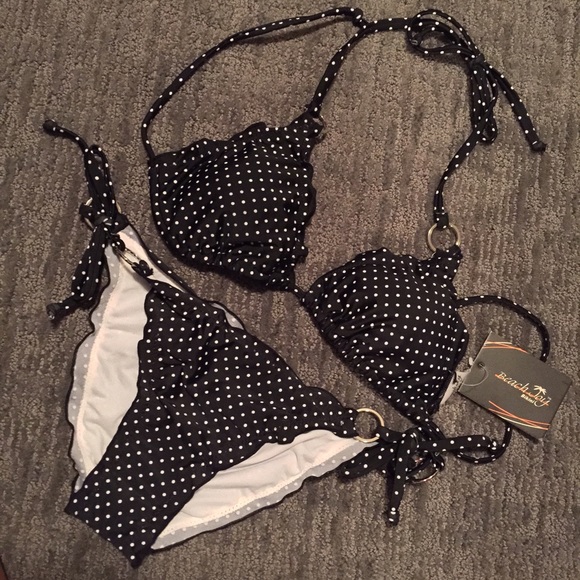 NWT Beach Joy bikini set