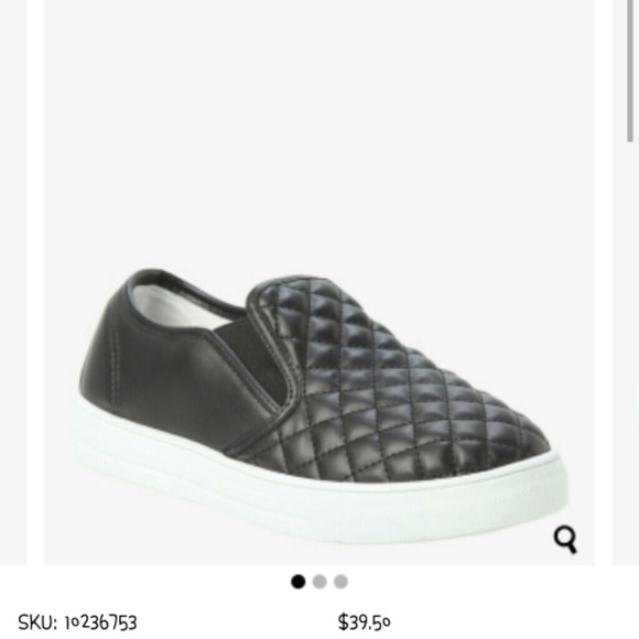 Quilted slip on sneakers