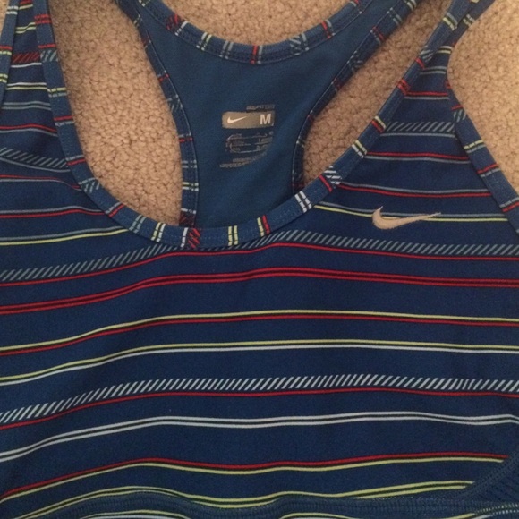 ♣️SOLD♣️Nike fit dry bright blue striped athletic - Picture 2 of 4