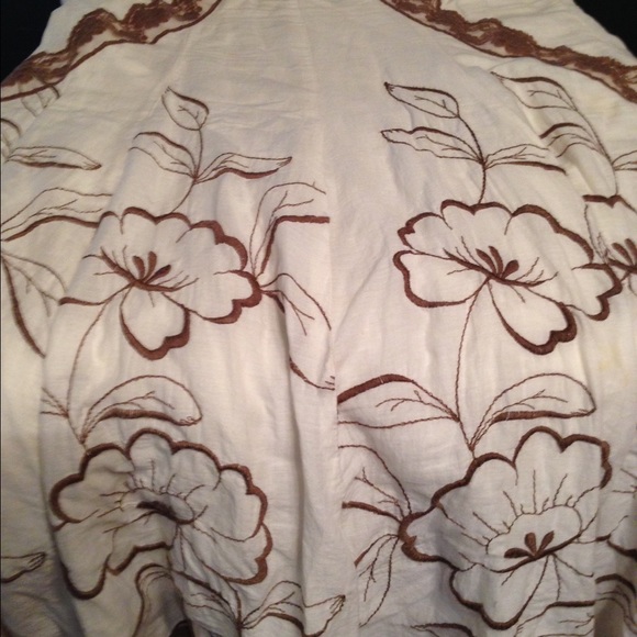 Romantic lace & cotton diamond white & taupe dress - Picture 3 of 4