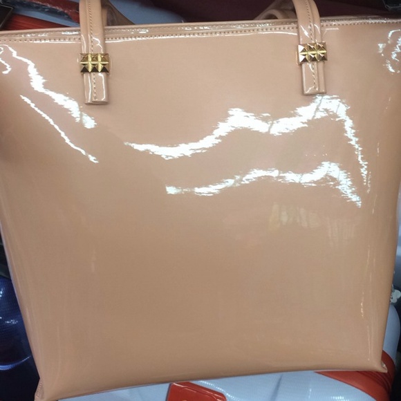 Fashion handbags!