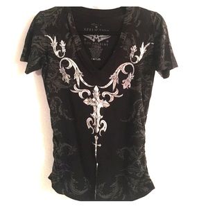 Black + foil print AFFLICTION top from Buckle!
