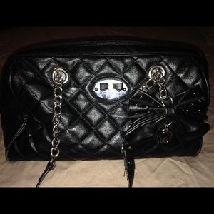 Black Medium Bag