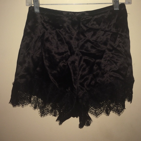 reformation lace shorts