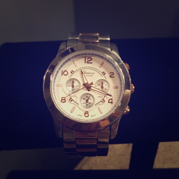 NEW - Geneva Platinum Bronze & Gold Watch - Picture 1 of 2