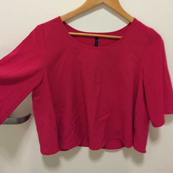 Hot pink flowey light weight midi crop top