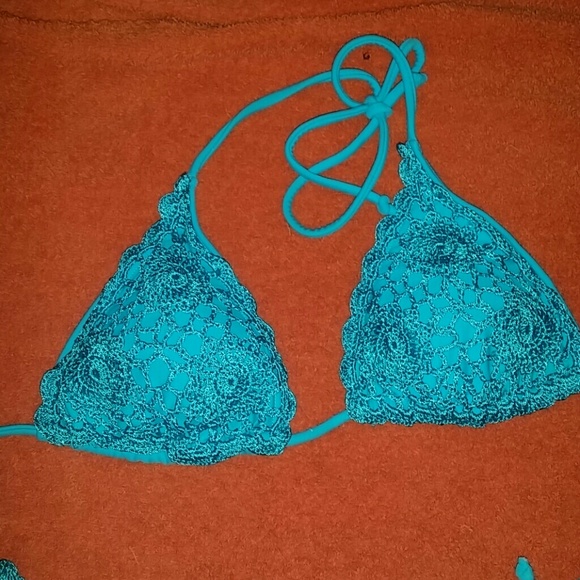 Bathing suit - Picture 3 of 3