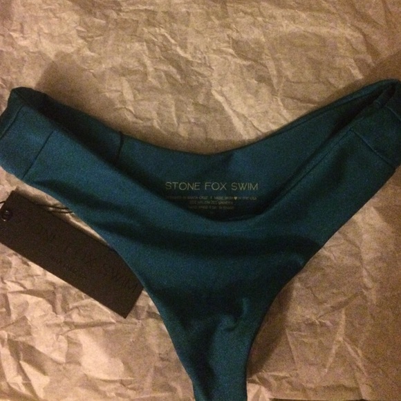 NWT Stone Fox Swim bottoms! Size medium!
