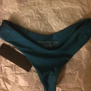 NWT Stone Fox Swim bottoms! Size medium!