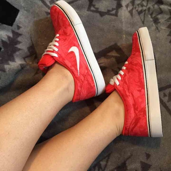 😈TRADE😈 Nike SB shoes - Picture 3 of 3