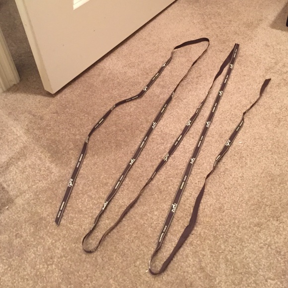 Long hermes ribbon