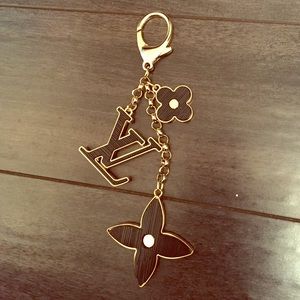 Logo keychain/bag chain