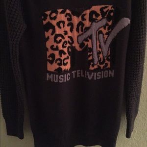 MTV sweater