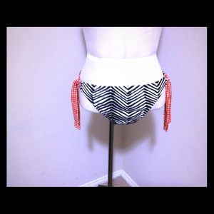 La Blanca- Swimwear bottoms Sz14