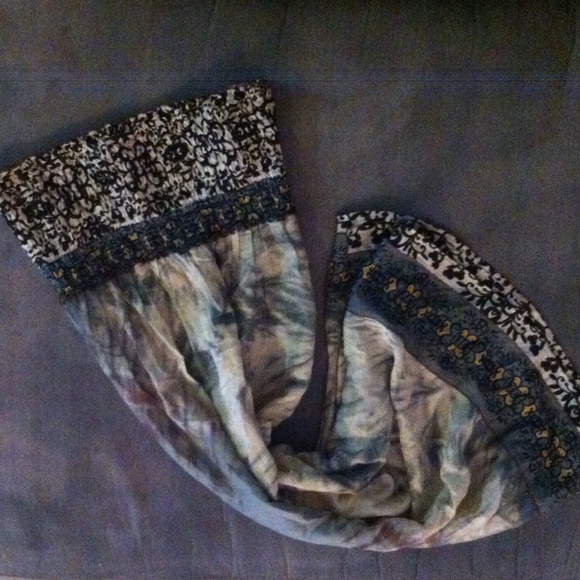 Maxi dress Hale Bob!