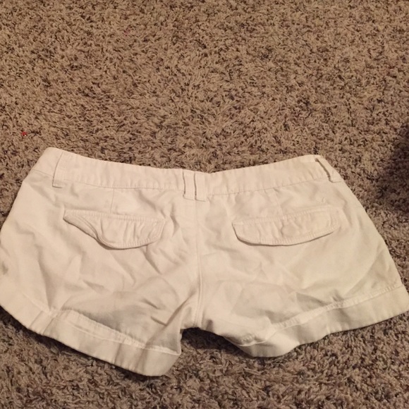 White American eagle shorts
