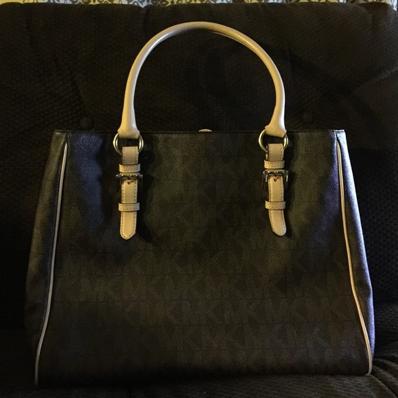 Michael Kors tote
