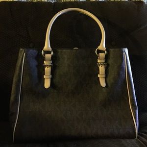 Michael Kors tote