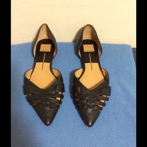 Dolce Vita- Black flats Sz9 1/2